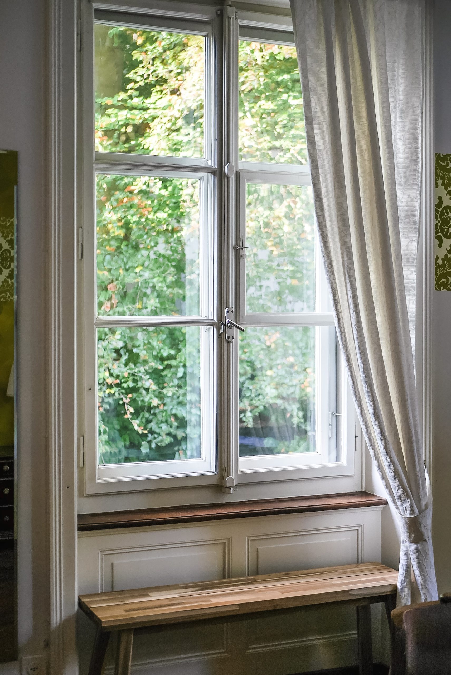 Read more about the article Fordelene ved at indrette med mønstrede gardiner i hjemmet