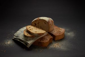 Read more about the article Udstyr til brødbagning – sådan får du det perfekte hjemmebagte brød